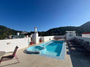 Apartamento em Ubatuba! A 100m da praia!